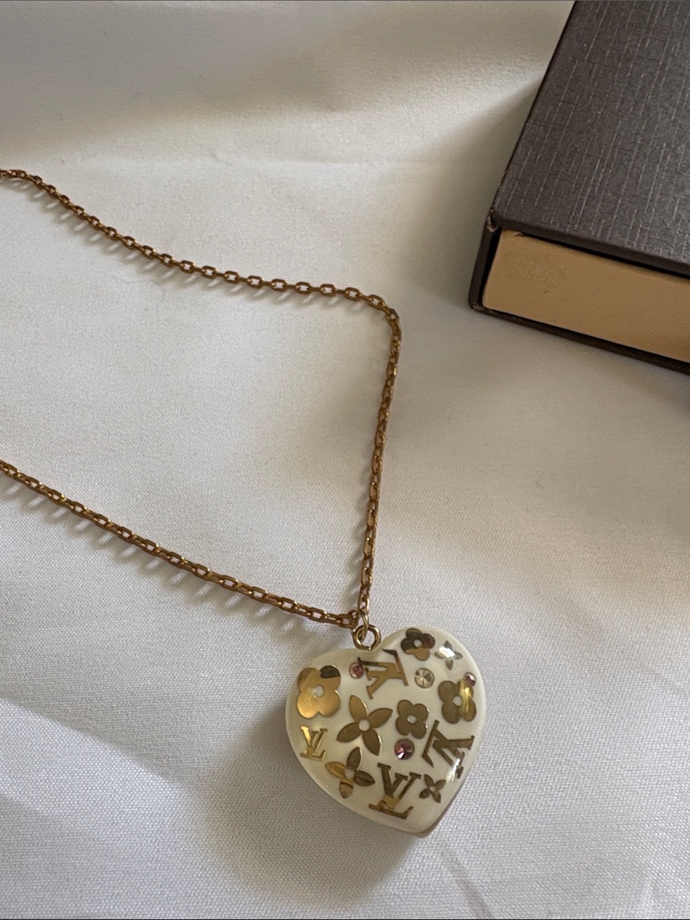 Copy Louis Vuitton gold tone and Ivory Heart Necklace - Designer Monogram Style